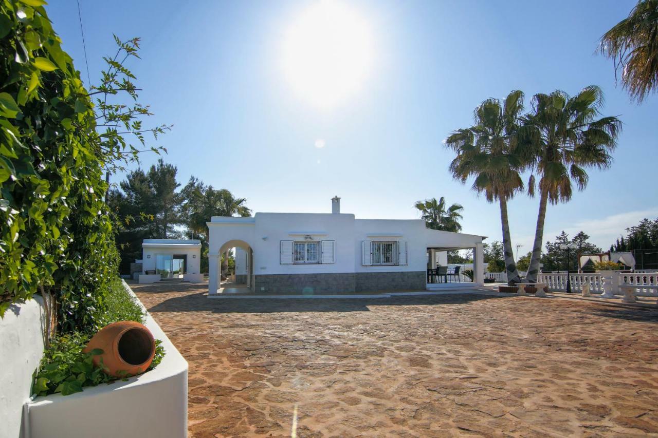 Villa Can Raes San Rafael De Sa Creu Luaran gambar