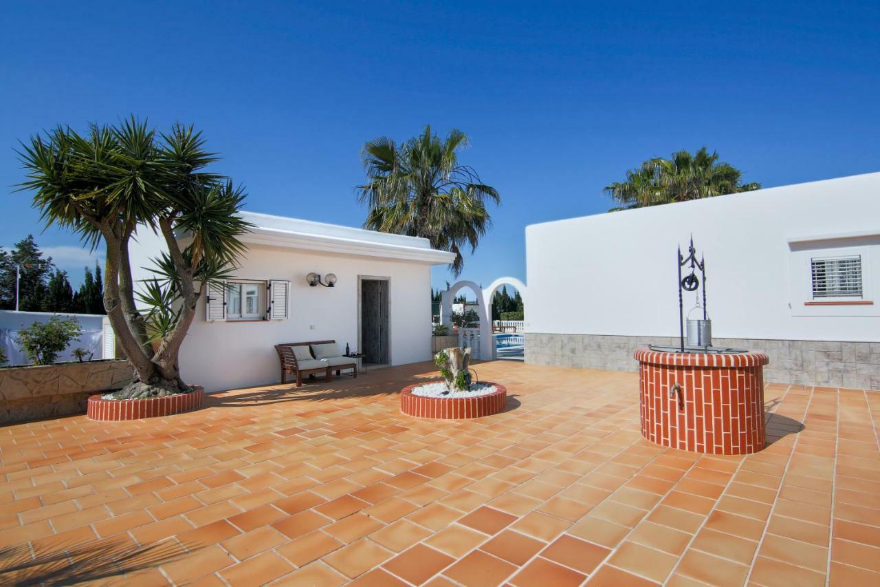 Villa Can Raes San Rafael De Sa Creu Luaran gambar